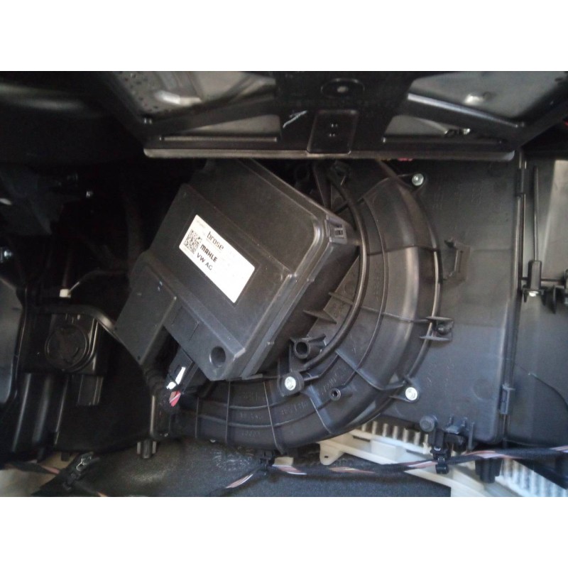 Recambio de ventilador calefaccion para audi a5 cabriolet (f57) advanced quattro referencia OEM IAM 4M1820021A  