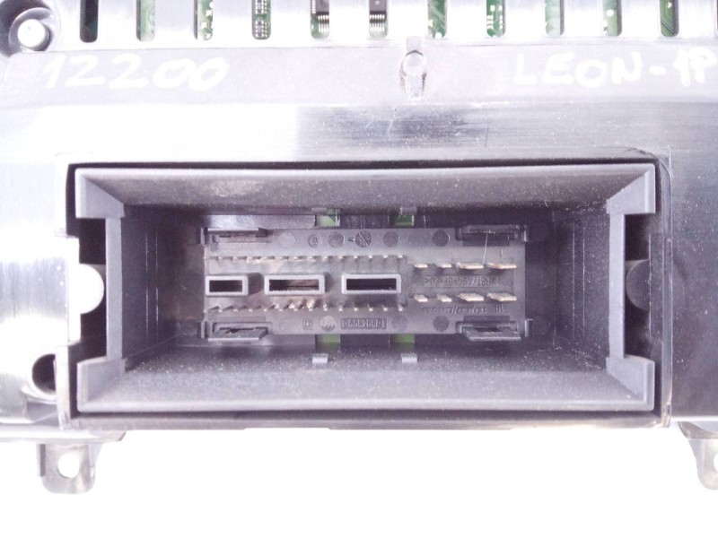 Recambio de cuadro instrumentos para seat leon (1p1) reference referencia OEM IAM 1P0920804C  E2-A1-14-1