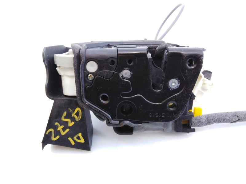 Recambio de cerradura puerta delantera izquierda para audi a4 avant (8w5) sport edition referencia OEM IAM 8W01837811A  E1-B6-4-