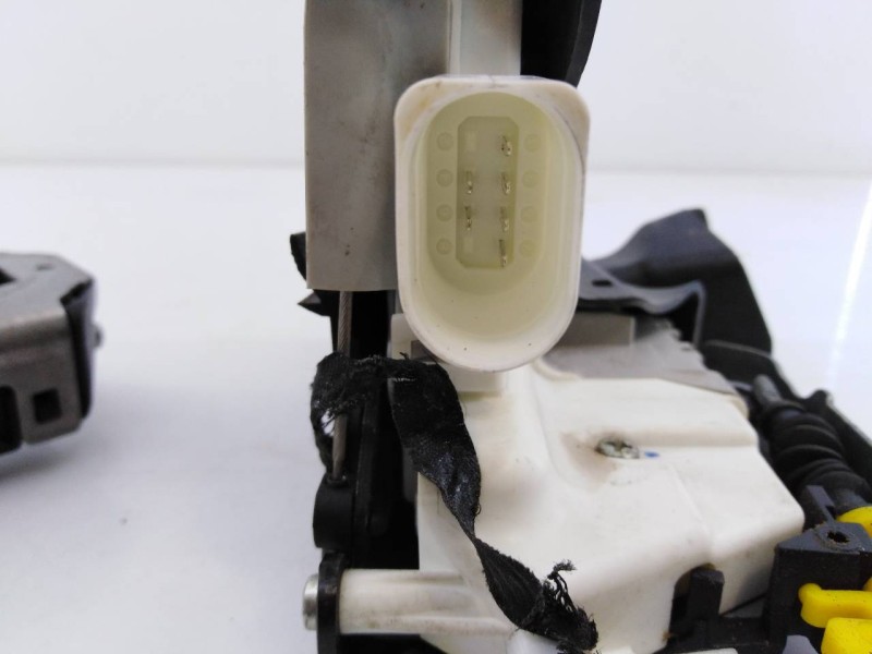 Recambio de cerradura puerta delantera izquierda para audi a4 avant (8w5) sport edition referencia OEM IAM 8W01837811A  E1-B6-4-