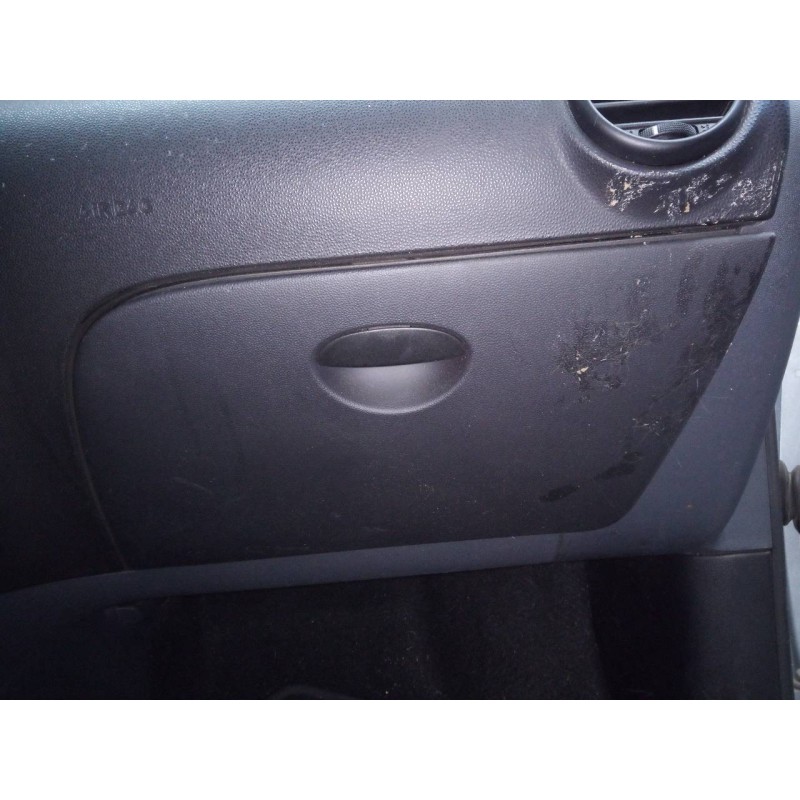 Recambio de guantera para seat leon (1p1) reference referencia OEM IAM   