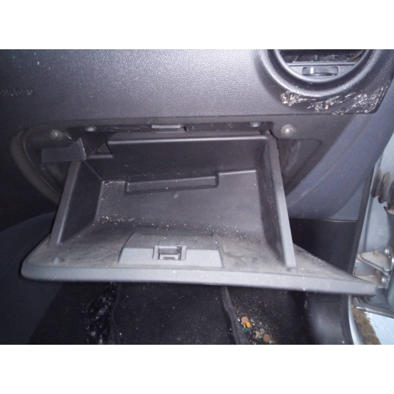 Recambio de guantera para seat leon (1p1) reference referencia OEM IAM   