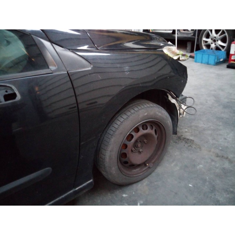 Recambio de aleta delantera derecha para peugeot 308 confort referencia OEM IAM   