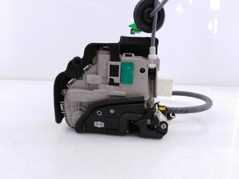 Recambio de cerradura puerta delantera izquierda para audi a4 avant (8w5) sport edition referencia OEM IAM 8W01837811A  E1-B6-4-