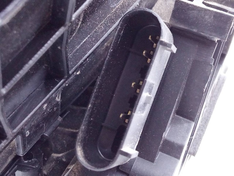 Recambio de cerradura puerta trasera derecha para ford fiesta (ccn) black edition referencia OEM IAM 4074413815615 AM5AR26412AE 