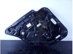 ELEVALUNAS TRASERO IZQUIERDO A2059000728 A1667230094 P2-B4-13