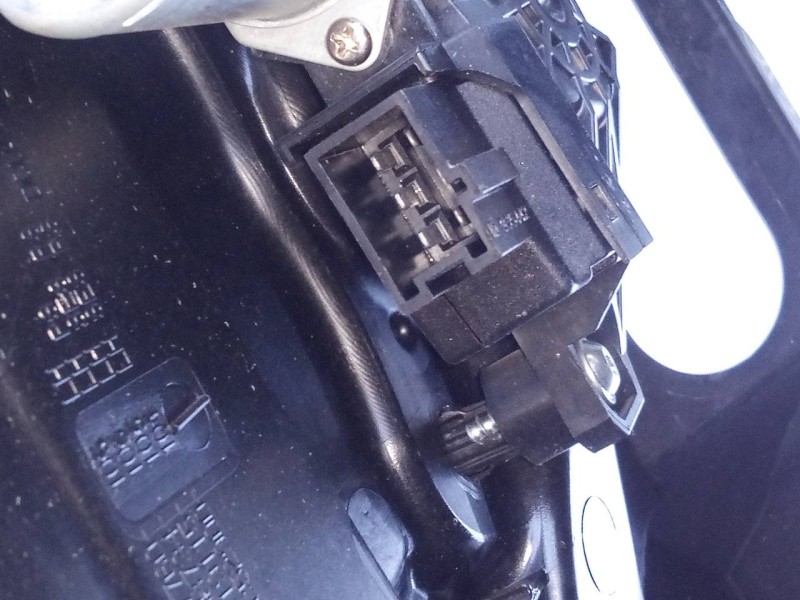 Recambio de elevalunas trasero izquierdo para mercedes-benz clase e (w212) lim. e 220 bluetec (212.001) referencia OEM IAM A2059