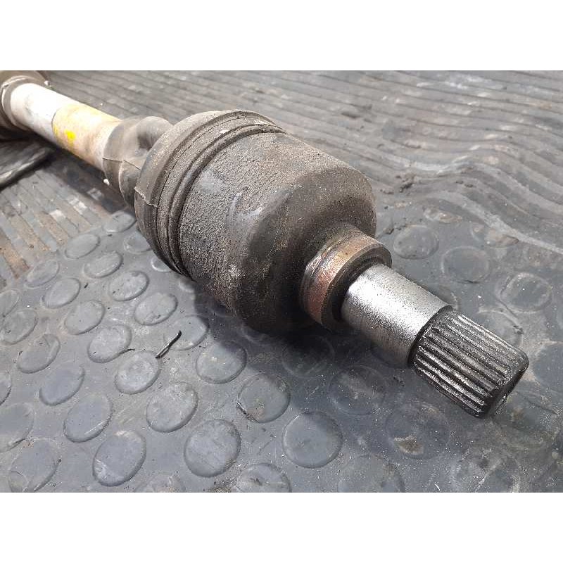 Recambio de transmision delantera izquierda para peugeot 307 berlina (s2) referencia OEM IAM 9637117780  P1-A6-29