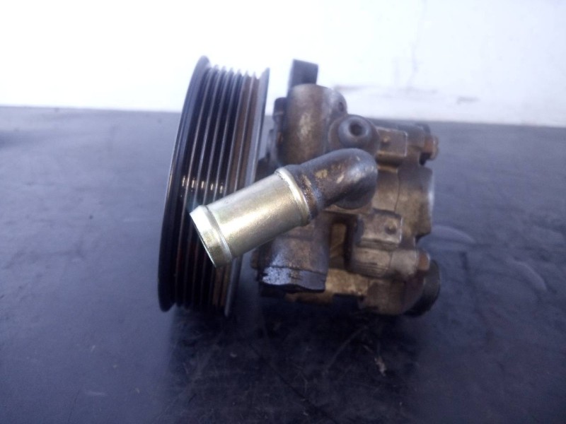 Recambio de bomba direccion para chrysler 300 c 3.0 crd referencia OEM IAM C5K20109  P3-B4-9-4