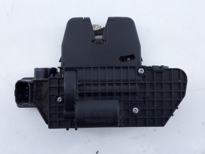 Recambio de cerradura maletero / porton para peugeot 3008 access referencia OEM IAM 9151487499H  E1-A4-4-2