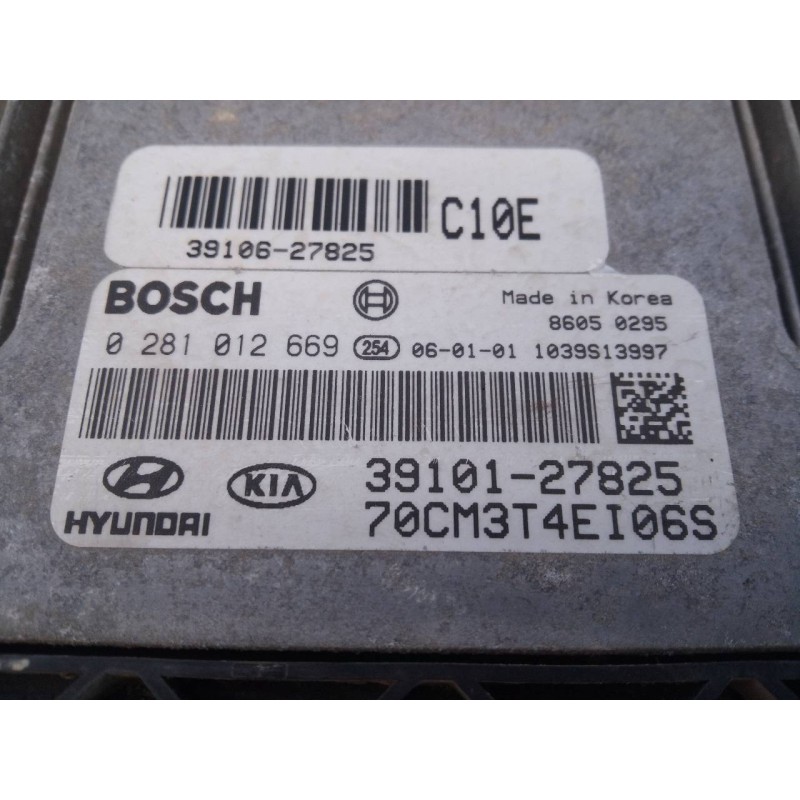 Recambio de centralita motor uce para hyundai santa fe (bm) 2.2 crdi comfort 4x4 referencia OEM IAM 391017825 0281012669 E3-A3-2