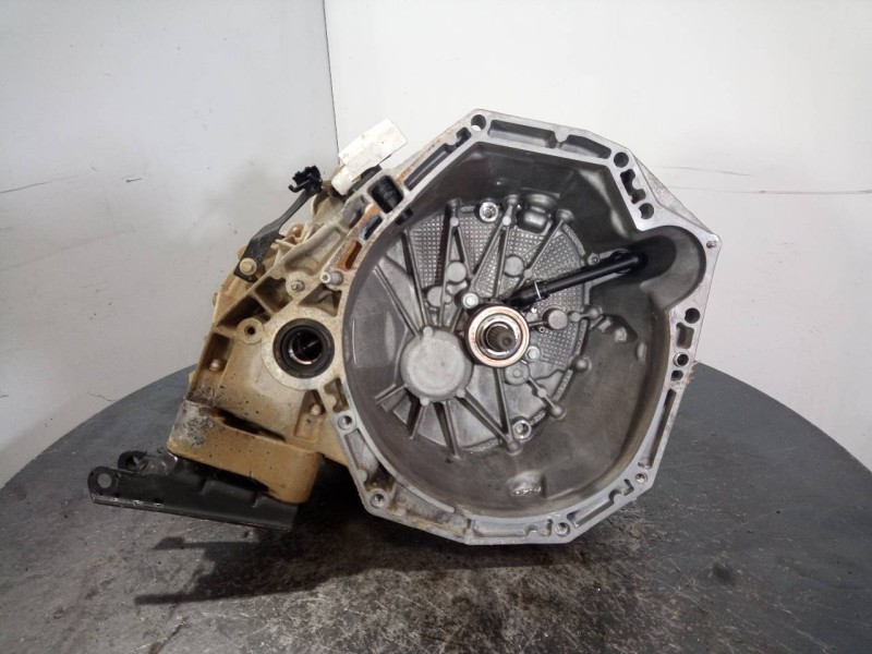 Recambio de caja cambios para dacia duster laureate 4x2 referencia OEM IAM TL4075  M1-A2-13