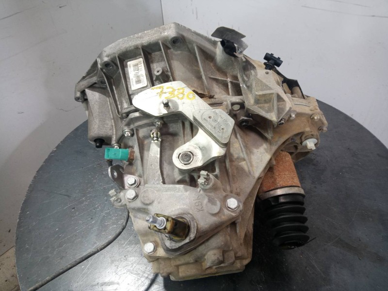 Recambio de caja cambios para dacia duster laureate 4x2 referencia OEM IAM TL4075  M1-A2-13