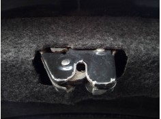 CERRADURA MALETERO / PORTON 