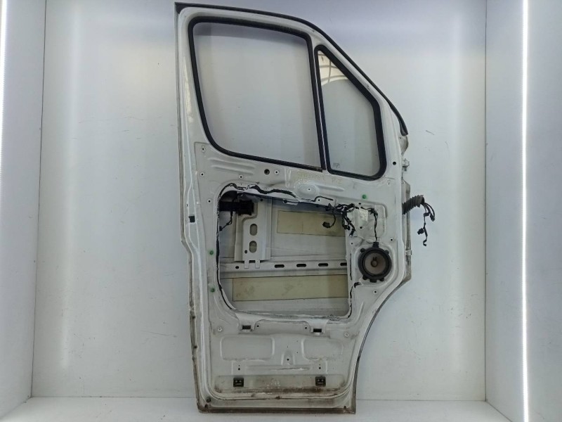 Recambio de puerta delantera izquierda para mercedes-benz sprinterii caja cerrada (desde 01.06) 310/313/316 cdi (906.631/633/635