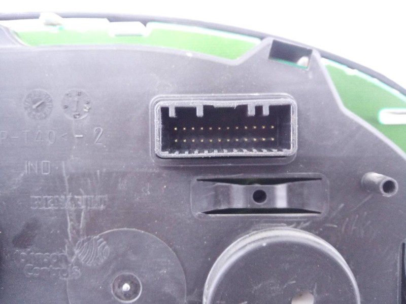 Recambio de cuadro instrumentos para dacia dokker essential referencia OEM IAM 248103900R  E2-A1-28-2