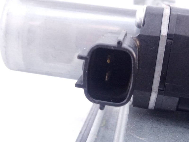 Recambio de elevalunas delantero izquierdo para dacia dokker essential referencia OEM IAM 128001472B 9030318C E1-A1-36-2