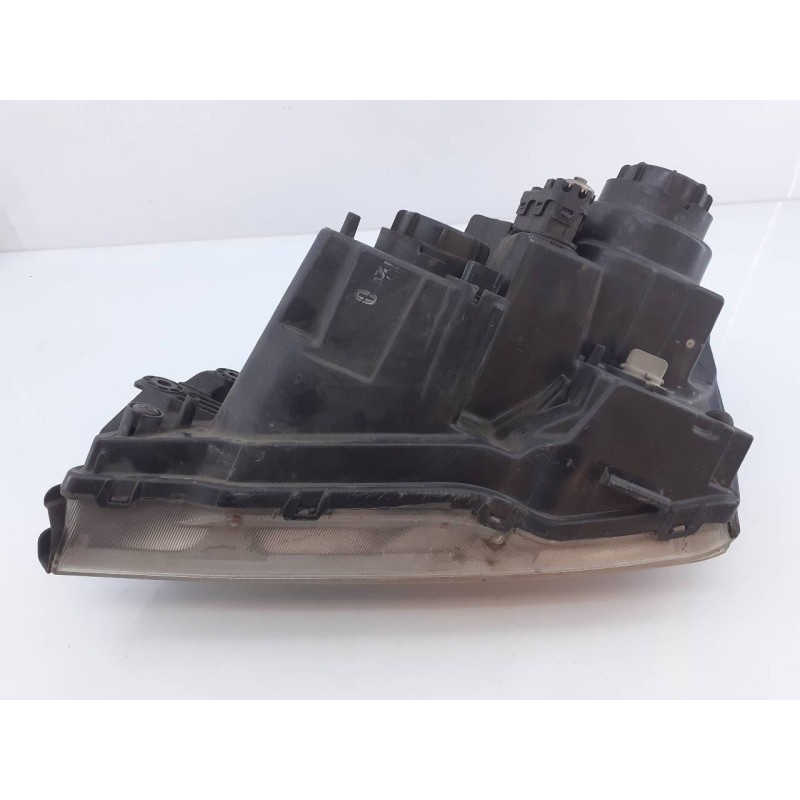 Recambio de faro derecho para kia sorento 2.5 crdi active referencia OEM IAM 921023E060  E2-B5-44-1