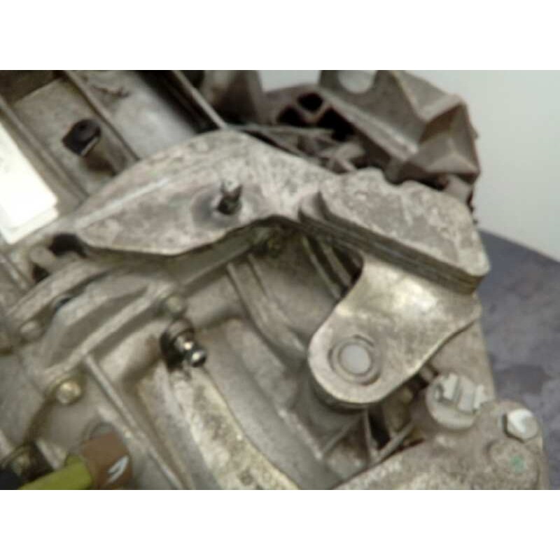 Recambio de caja cambios para renault clio iii confort dynamique referencia OEM IAM TL4002  M1-B3-161