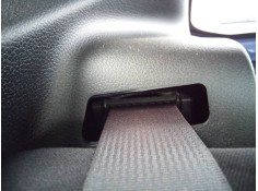 CINTURON SEGURIDAD TRASERO DERECHO 