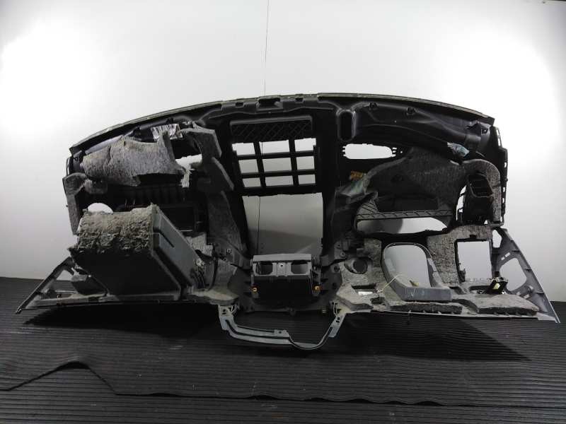 Recambio de salpicadero para mercedes-benz vito (w639) basic, combi referencia OEM IAM A6396800087  P2-B2-25