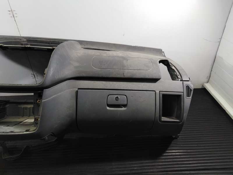 Recambio de salpicadero para mercedes-benz vito (w639) basic, combi referencia OEM IAM A6396800087  P2-B2-25