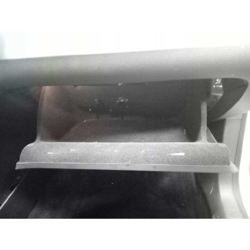 Recambio de guantera para volkswagen passat cc (357) básico referencia OEM IAM   