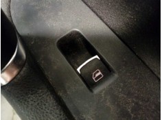 MANDO ELEVALUNAS DELANTERO DERECHO 