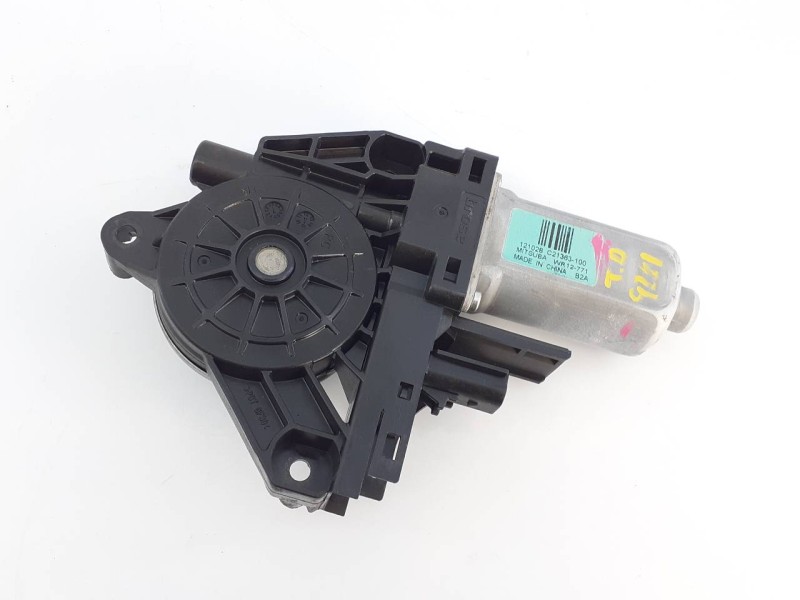 Recambio de motor elevalunas trasero derecho para fiat freemont (345) urban referencia OEM IAM C21363100  E2-B2-14-1