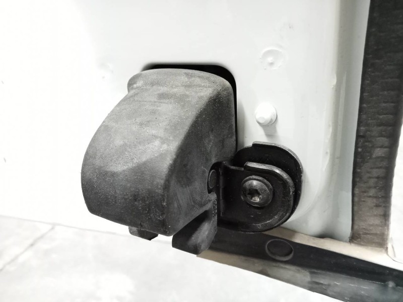 Recambio de cerradura maletero / porton para dacia dokker essential referencia OEM IAM   