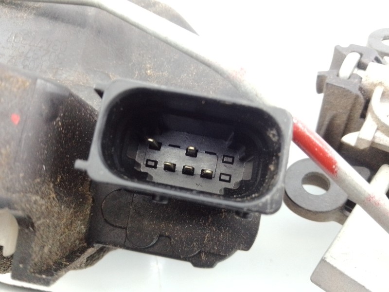 Recambio de cerradura puerta delantera derecha para chevrolet cruze ls referencia OEM IAM 13503802  E2-B6-5-2