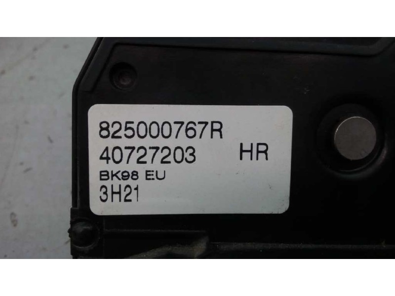 Recambio de cerradura puerta trasera derecha para renault clio iv expression referencia OEM IAM 825001873R 40727203 E1-A1-36-2