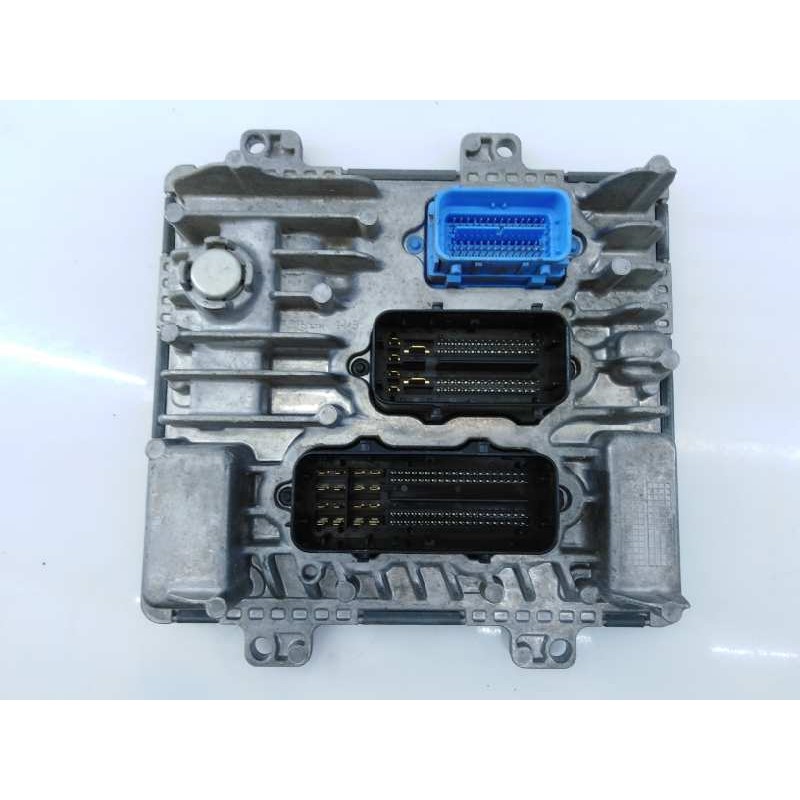 Recambio de centralita motor uce para opel corsa e selective ecoflex referencia OEM IAM 852300835 A2C83055200 E3-A5-14-4