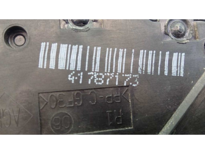 Recambio de cerradura puerta trasera derecha para renault clio iv expression referencia OEM IAM 825001873R 40727203 E1-A1-36-2