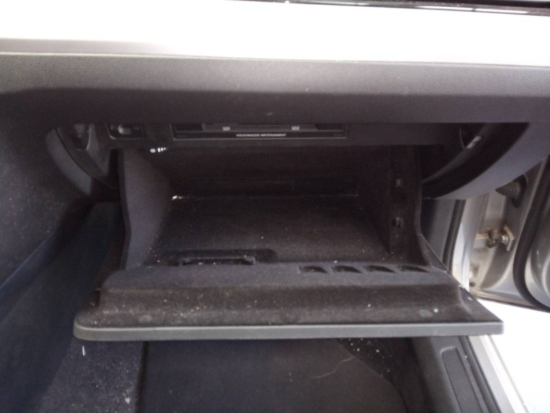 Recambio de guantera para volkswagen passat variant (3g5) advance bmt referencia OEM IAM   