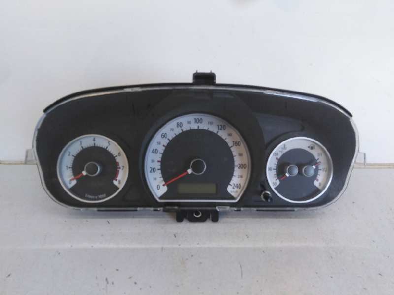 Recambio de cuadro instrumentos para kia cee´d active referencia OEM IAM 940031H011  E2-B5-49-1