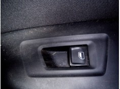 MANDO ELEVALUNAS TRASERO DERECHO 