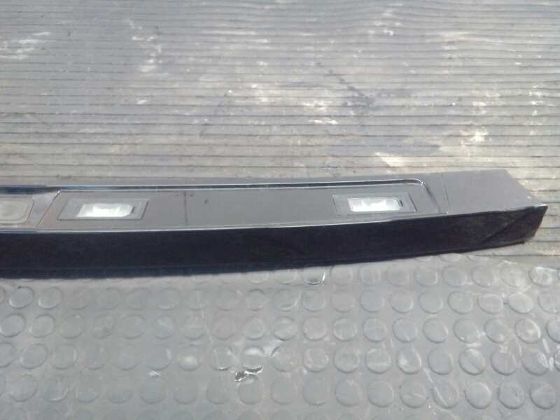 Recambio de maneta exterior porton para land rover discovery 5 referencia OEM IAM HY3240406B  P2-B3-38