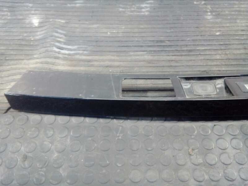 Recambio de maneta exterior porton para land rover discovery 5 referencia OEM IAM HY3240406B  P2-B3-38