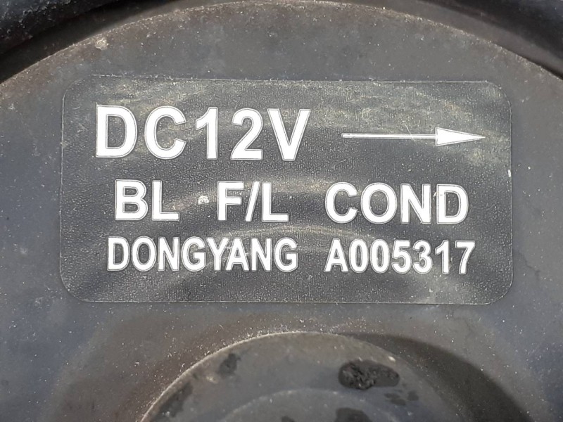 Recambio de electroventilador para kia sorento 2.5 crdi active referencia OEM IAM A005317  P2-B8-22