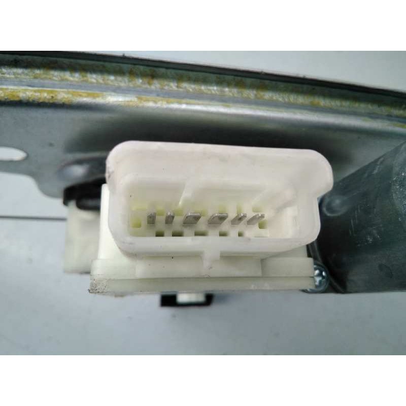 Recambio de elevalunas trasero izquierdo para nissan qashqai (j11) acenta referencia OEM IAM 82701HV00C C88539103 E2-A4-28-2