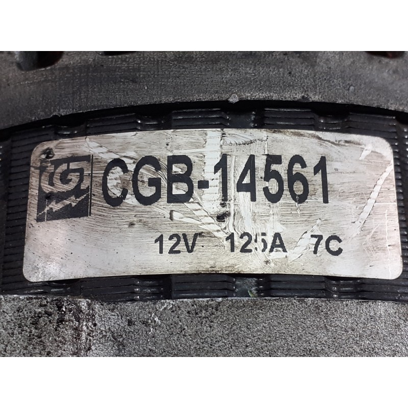 Recambio de alternador para hyundai h350 kasten essence l2 referencia OEM IAM CGB14561  P3-A4-25-2