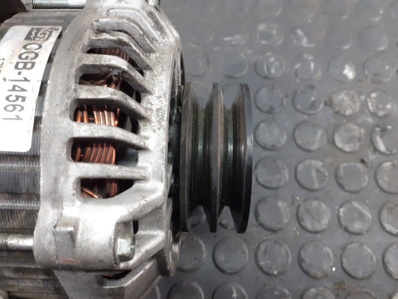 Recambio de alternador para hyundai h350 kasten essence l2 referencia OEM IAM CGB14561  P3-A4-25-2