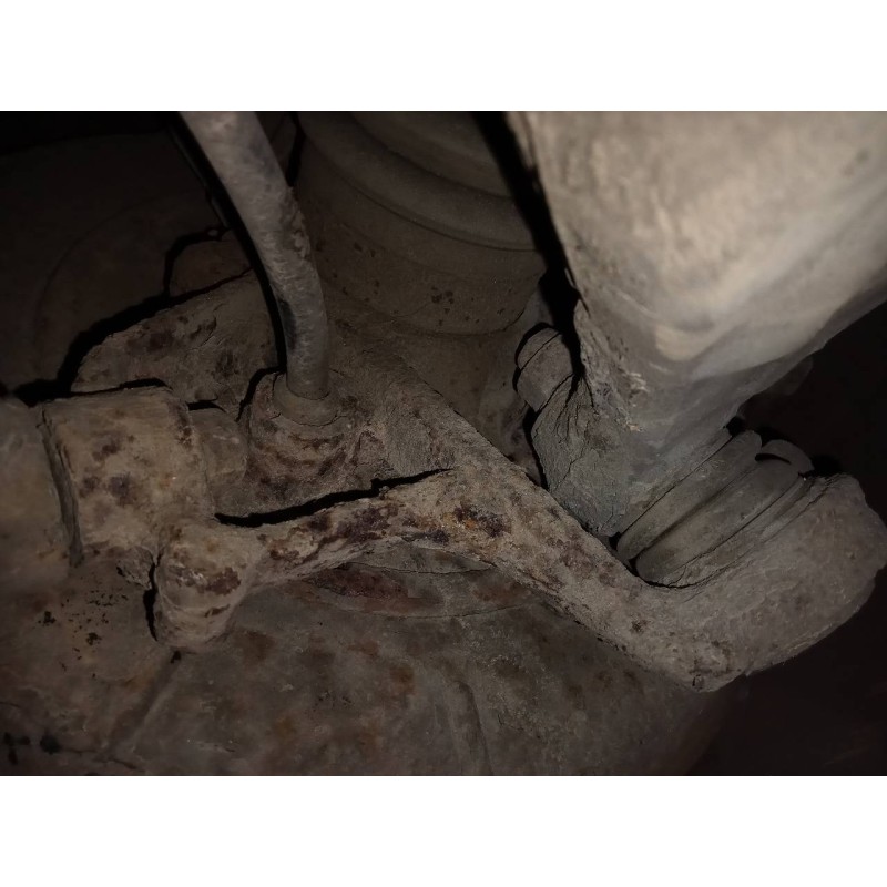 Recambio de mangueta trasera izquierda para mercedes-benz clase m (w164) 3.0 cdi cat referencia OEM IAM   