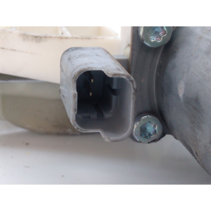 Recambio de elevalunas delantero derecho para hyundai h350 kasten essence l2 referencia OEM IAM   E1-B3-32-2