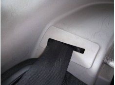 CINTURON SEGURIDAD TRASERO DERECHO 