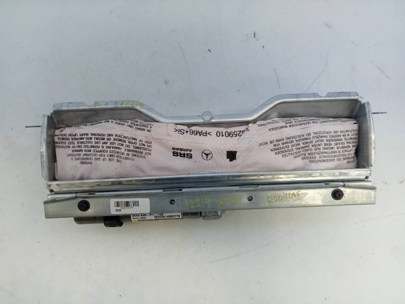 Recambio de airbag delantero izquierdo para mercedes-benz clase c (w204) berlina c 200 cdi (204.007) referencia OEM IAM M2GW1480