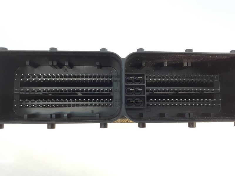 Recambio de centralita motor uce para volkswagen passat lim. (3g2) sport bmt referencia OEM IAM 04L907309R 0281031066 E2-A1-13-1