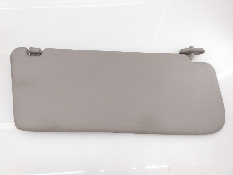 Recambio de parasol izquierdo para hyundai h350 kasten essence l2 referencia OEM IAM   E2-B6-12-2