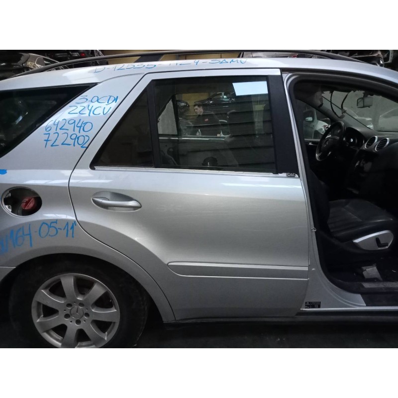 Recambio de puerta trasera derecha para mercedes-benz clase m (w164) 3.0 cdi cat referencia OEM IAM   